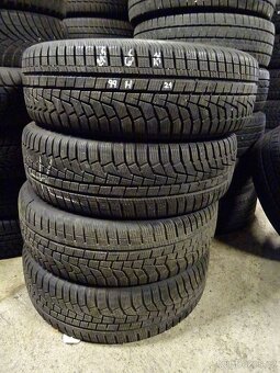 Zimní pneu Hankook, 215/65/17, 4 ks, 6-7 mm - 2