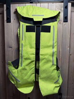 Airbagová vesta na motorku - 2