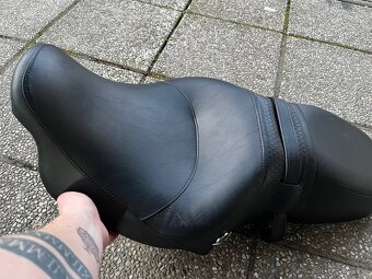 Sedlo Harley Davidson - 2