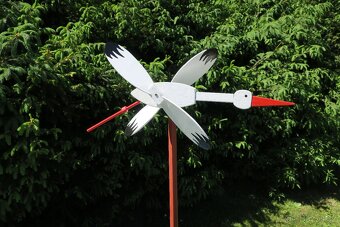 Nový dřevěný čáp - 2