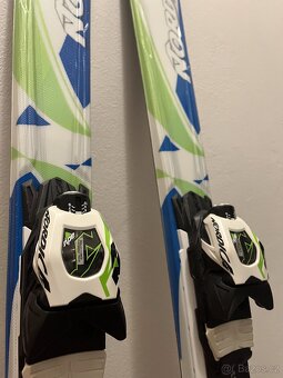 Kompletní lyžařský set (Lyže, boty, hůlky, helma, brýle) - 2