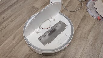 Prodám - Roborock S5 Max White - 2