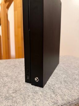 Xbox ONE X - 2