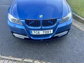 BMW e90 330d 170kw manual - 2
