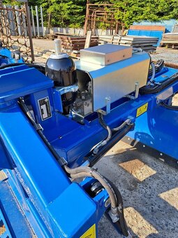 Zadní radlice na traktor - 2