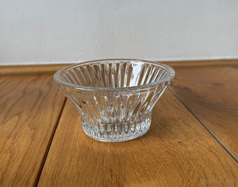 Skleněná mísa a misky - 2