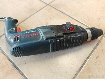 Vrtací kladivo Bosch GBH 2-26 DRE - 2