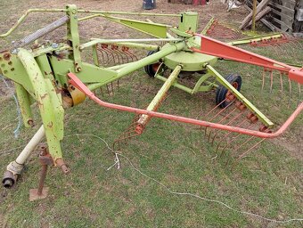 Shrnovač nahrabovač sena CLAAS 310 - 2