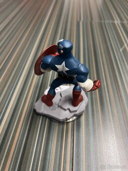 Disney infinity figurka Kapitán amerika - 2