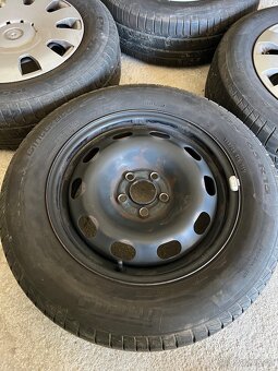 Plechové disky 5x100 + pneu Pirelli 195/65 r15 - 2