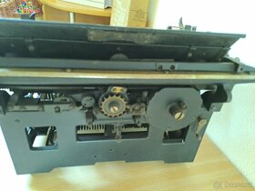 Starožitný psací stroj Mercedes - 2