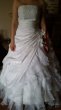 Bohaté volánkové svatební šaty s vypínací vlečkou - 2
