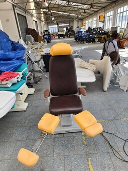 Elektricke pedikérské křeslo AKCE černo žluté - 2