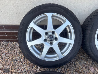 Alu kola 15" s pneu 185/55 R15 82 H - zimní - 2