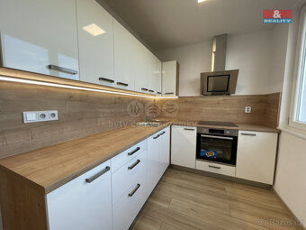 Pronájem bytu 1+1, 37 m², Ostrava, ul. Výškovická - 2