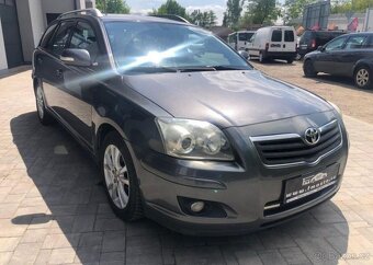Toyota Avensis 2.0 D-4D nafta manuál 93 kw - 2