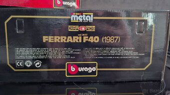 Ferrari F40 3x varianta 1:18 Bburago + dárek 1:43 - 2