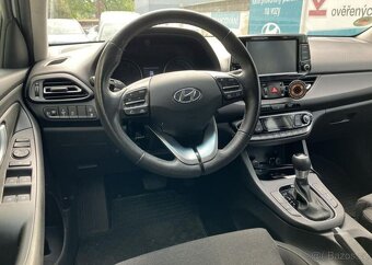 Hyundai i30 1.5-FASTBACK-ZÁRUKA-AUTOMAT - 2
