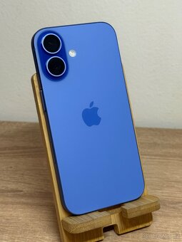 iPhone 16 128 GB - ultramarínový - 2