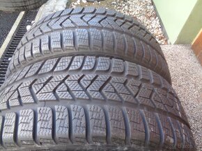 Zimní pneu 205/40/18 Pirelli - 2