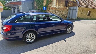 Škoda Superb combi 2.0 tdi - 2