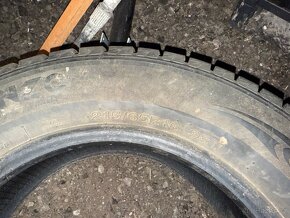 Firestoune zimni 215/65 R16 + Altenzo - 2