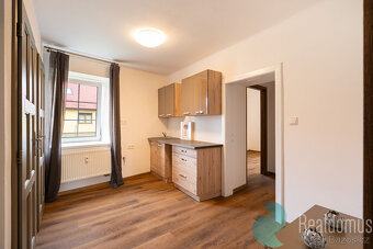 Prodej byt 3+1 s parkovacím stáním, 57,2 m2, Český Krumlov, - 2