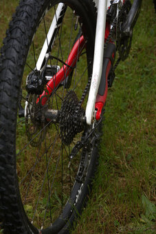 Celoodpružené kolo Specialized EXPERT - 2