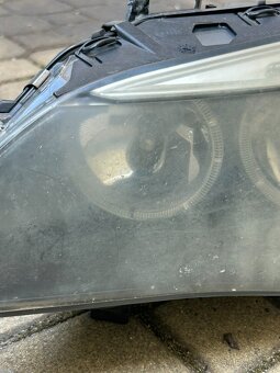 BMW e60/61 přední světla - 2