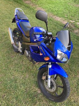 Honda cbr 125r - 2