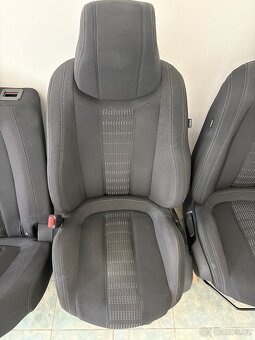 Peugeot 308 SW sedadla - 2