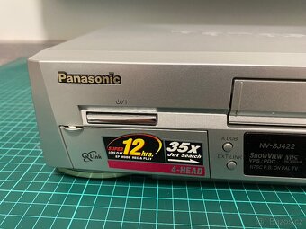 Videorekordér PANASONIC NV-SJ422, přehrává i S-VHS - 2