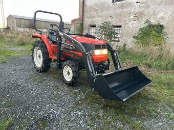KUBOTA GL240 s nakladačem - 2