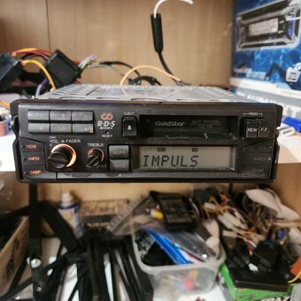 GoldStar TCC-720 šuplik kazetové autoradio youngtimer - 2