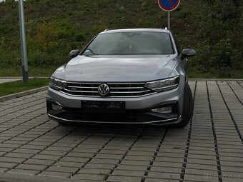 Volkswagen Passat R-LINE - 2