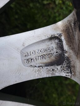 Zimní ALU Kola originál Škoda flash - 2