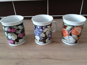 Retro porcelánové hrnky 3ks - ovoce - 2
