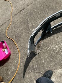 predni naraznik caddy 15-20 holy original bily - 2