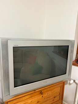 Televizor Sony Trinitron - 2