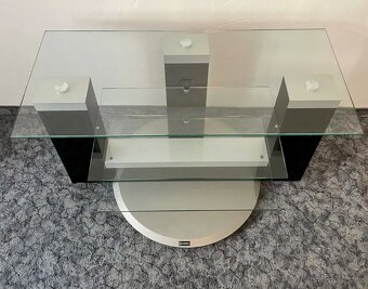 Designový otočný TV / Hi-Fi stolek ze skla - 2