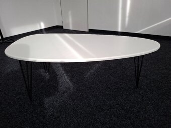 Konferenční stolek - 2