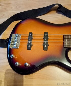 Baskytara Ibanez Gio - 2