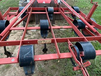 Radličkový podmítač Kongskilde - 2