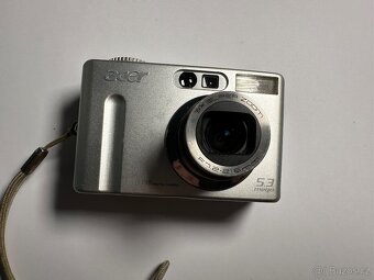 Retro digitální fotoaparát Acer - 2