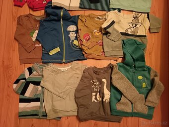 Mikiny pro kluka, velikost 86 a 86/92 - 2