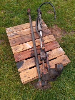 Servořízení Zetor - 2