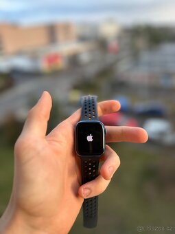Apple Watch 7 45mm GPS - 2