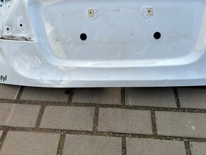 TOYOTA CH-R 5. dveře - kufr - 2