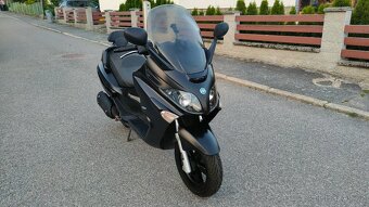 Piaggio Xevo 125 - 2