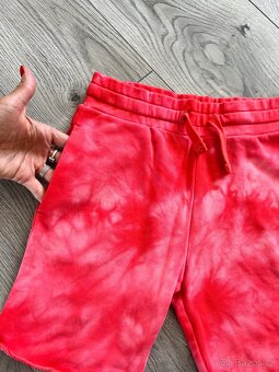 Chlapecké kraťasy hm 140 - 2